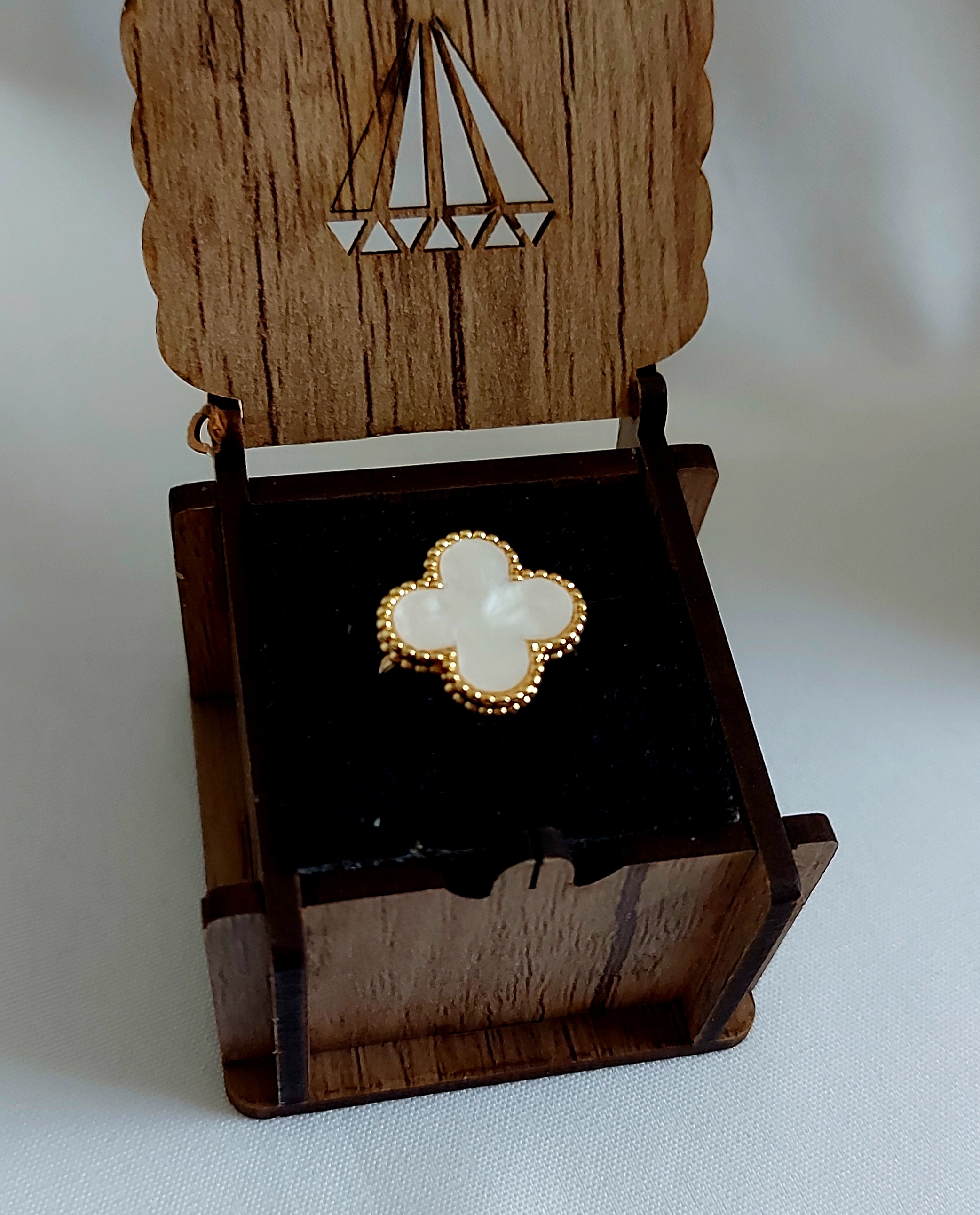 انگشتر ونکلیف